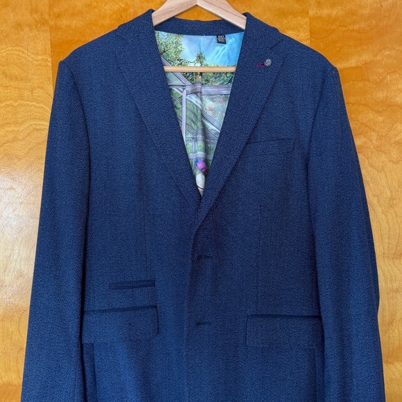 Ted Baker Men’s Blue Blazer with lining - Picture 1 of 7